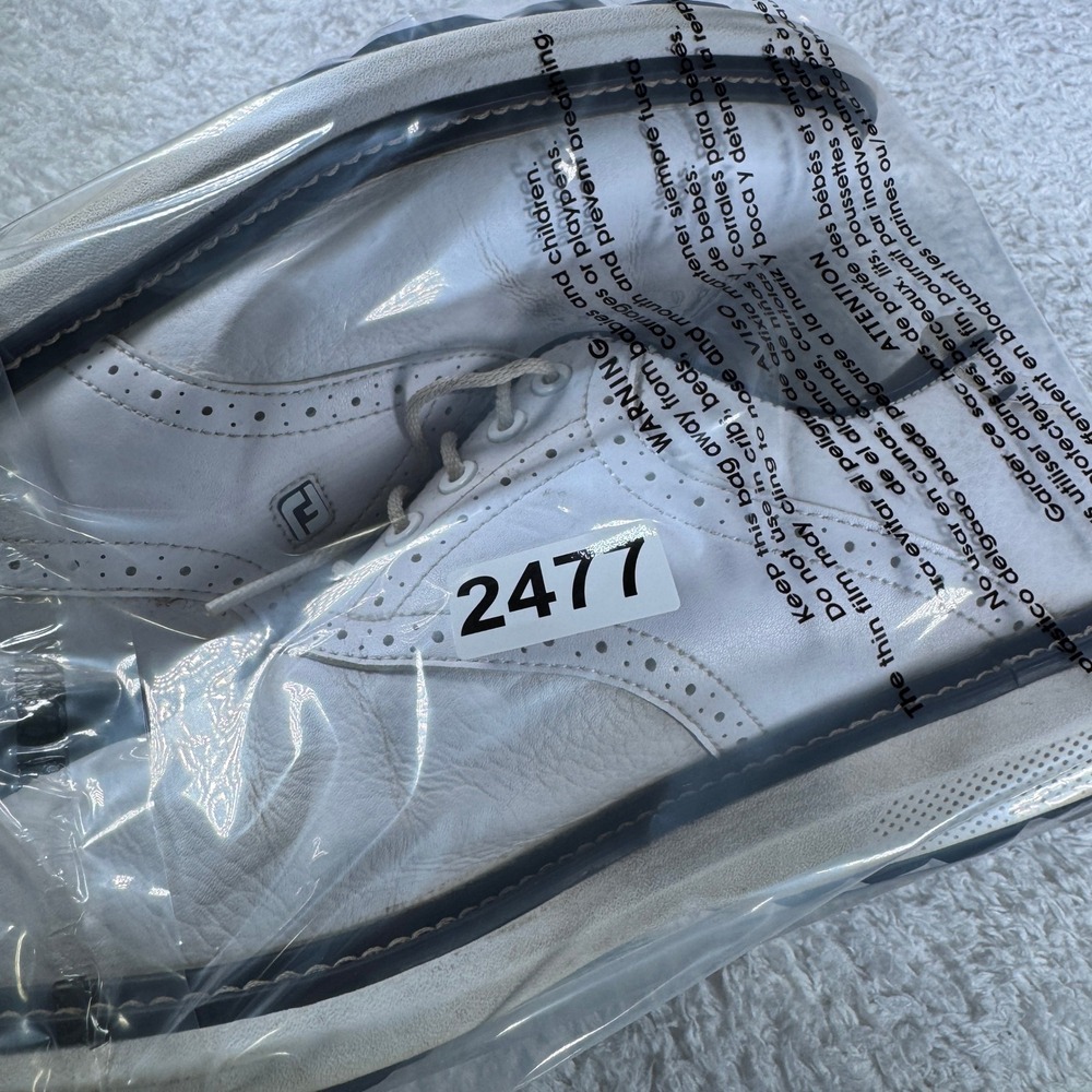 Footjoy Golf Shoes FJ Traditions Spikeless Golf Shoes - White 57927 10.5 M - Picture 8 of 8